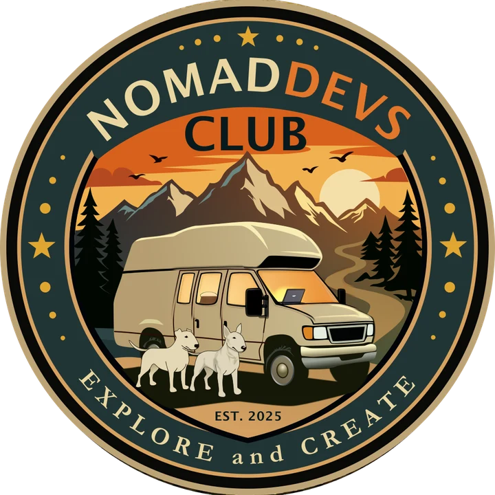 Badge di Nomad Devs Club: un furgone Ford a tetto alto con i finestrini illuminati e due bull terrier sotto le montagne al tramonto. Explore and create. Est. 2025.